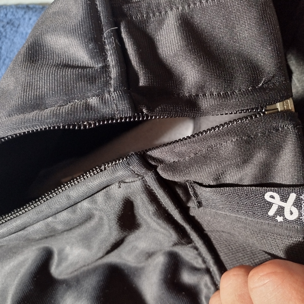 LRG track jacket - Picture 7 of 7